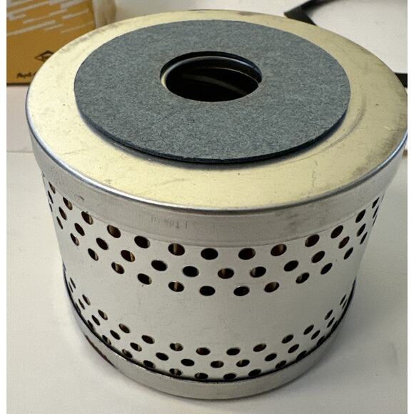 Genuine Wix Filter Oil Filter 51487 - Picture 3 of 4